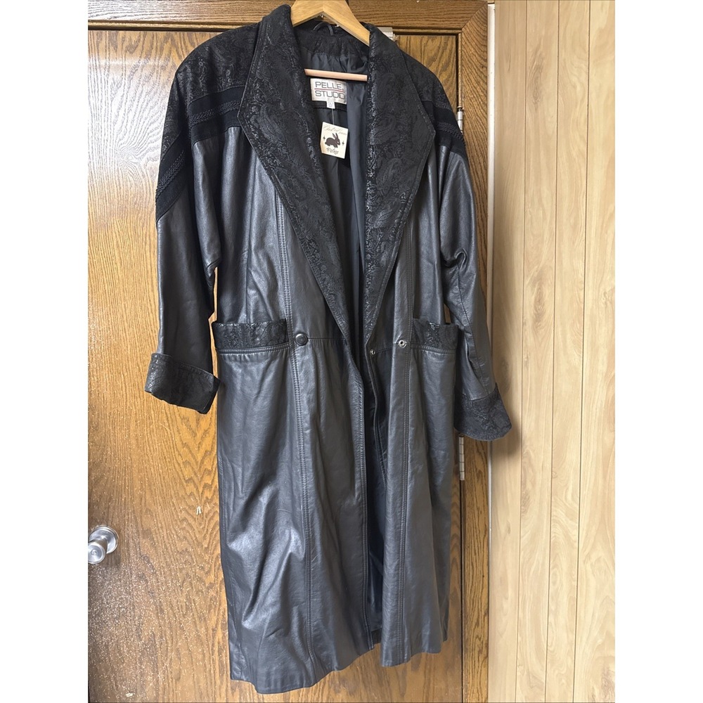 VINTAGE 80's Pelle Studio Women's Black 100% Genuine Leather Long Coat Embroider